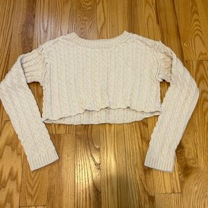 FREE PEOPLE - cream cropped cable sweater